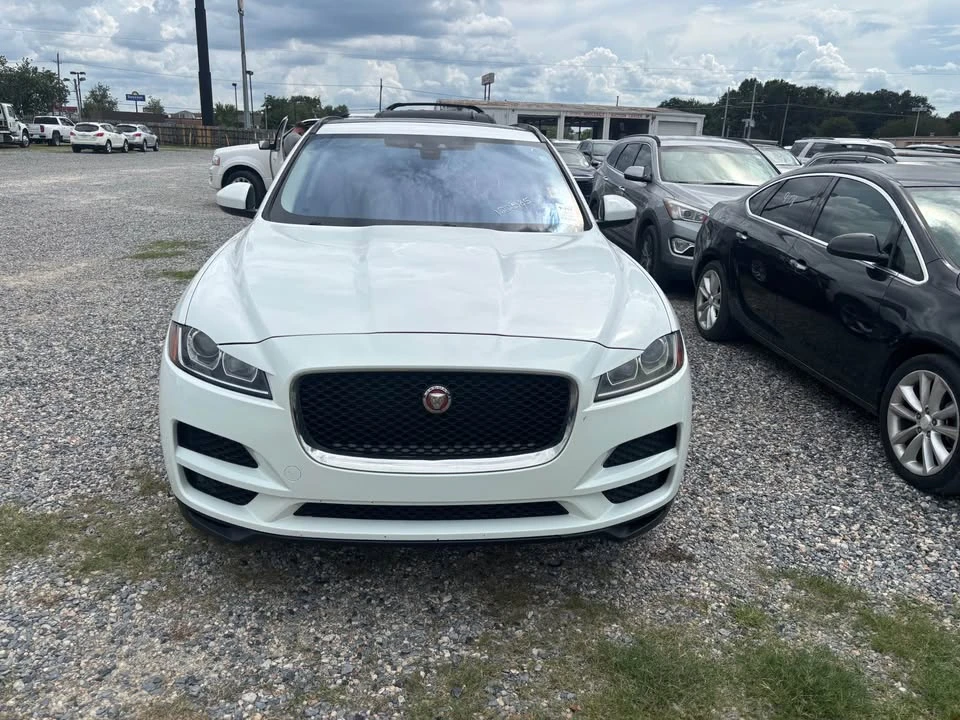 2018 Jaguar F-Pace - Image 3 of 5