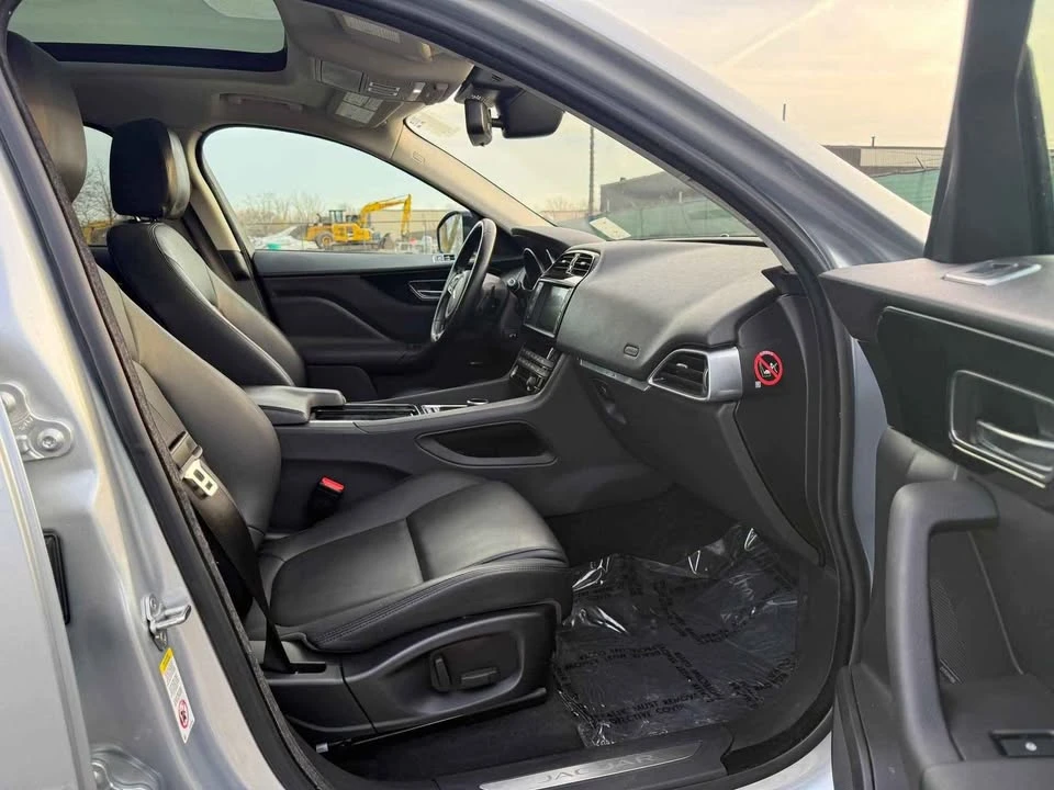 2018 Jaguar F-Pace - Image 16 of 20