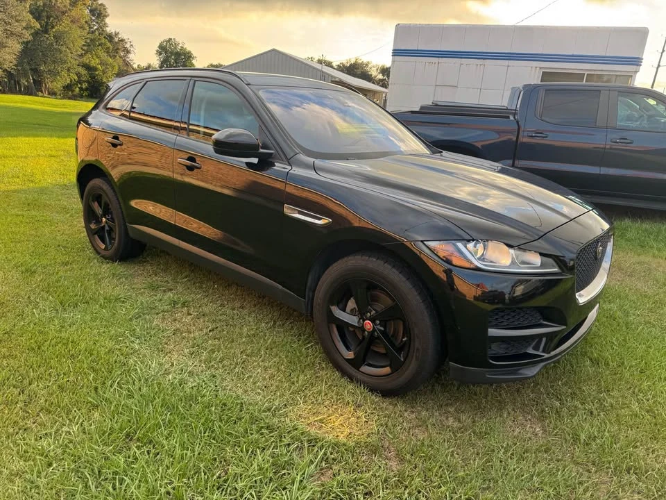 2018 Jaguar F-Pace - Image 7 of 11