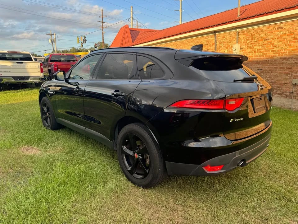 2018 Jaguar F-Pace - Image 10 of 11