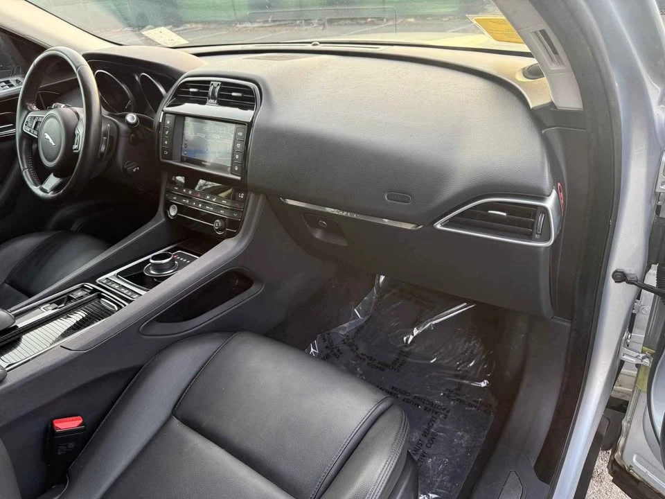 2018 Jaguar F-Pace - Image 19 of 20