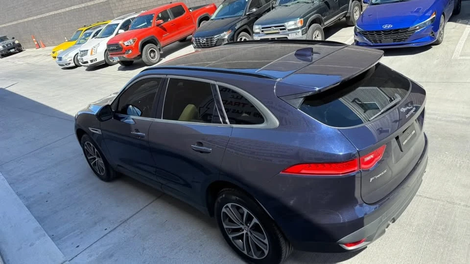 2018 Jaguar F-Pace - Image 6 of 18