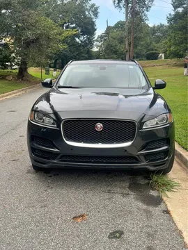 2018 Jaguar F-PACE 25t Premium Sport Utility 4D