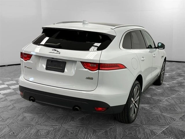 2018 Jaguar F-Pace - Image 5 of 20