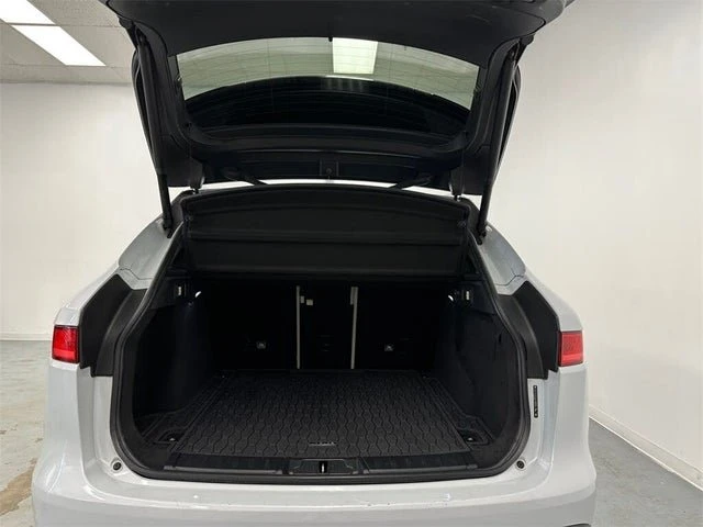 2018 Jaguar F-Pace - Image 18 of 20