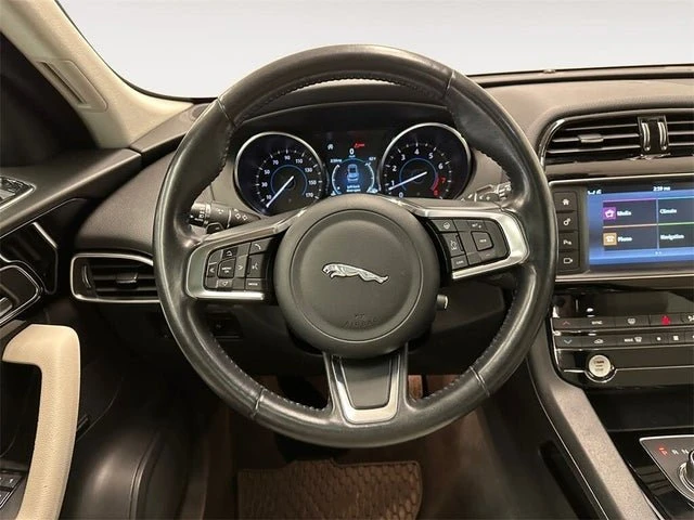 2018 Jaguar F-Pace - Image 12 of 20