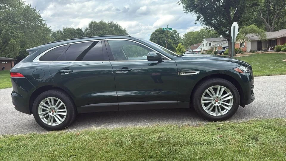 2018 Jaguar F-Pace - Image 3 of 8