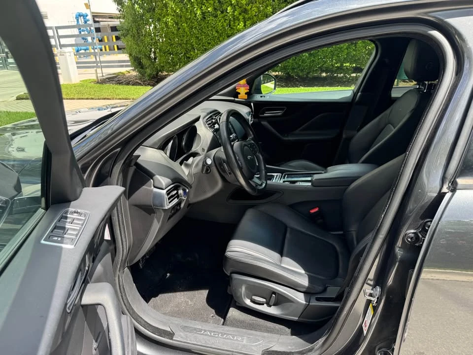 2018 Jaguar F-Pace - Image 5 of 8