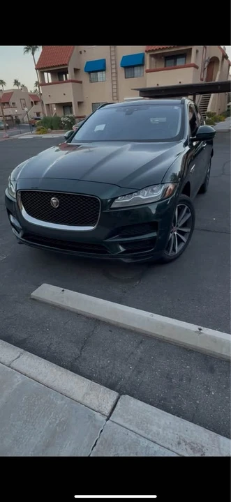 2018 Jaguar F-Pace - Image 4 of 6