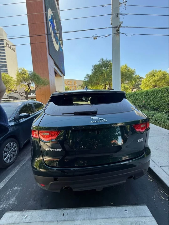 2018 Jaguar F-Pace - Image 3 of 6