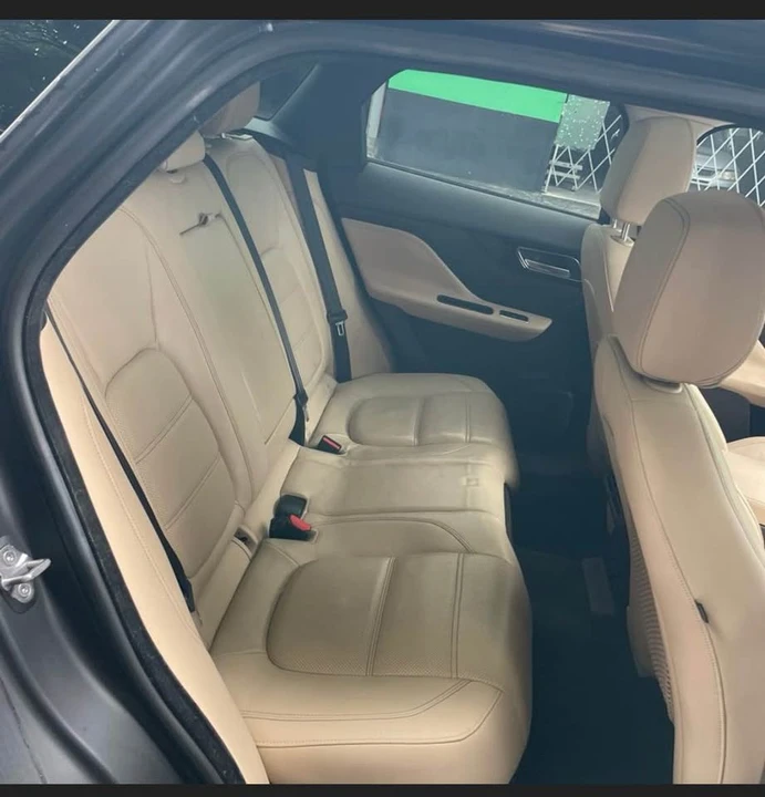 2018 Jaguar F-Pace - Image 14 of 15