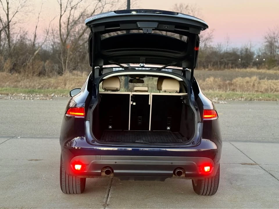 2018 Jaguar F-Pace - Image 14 of 20