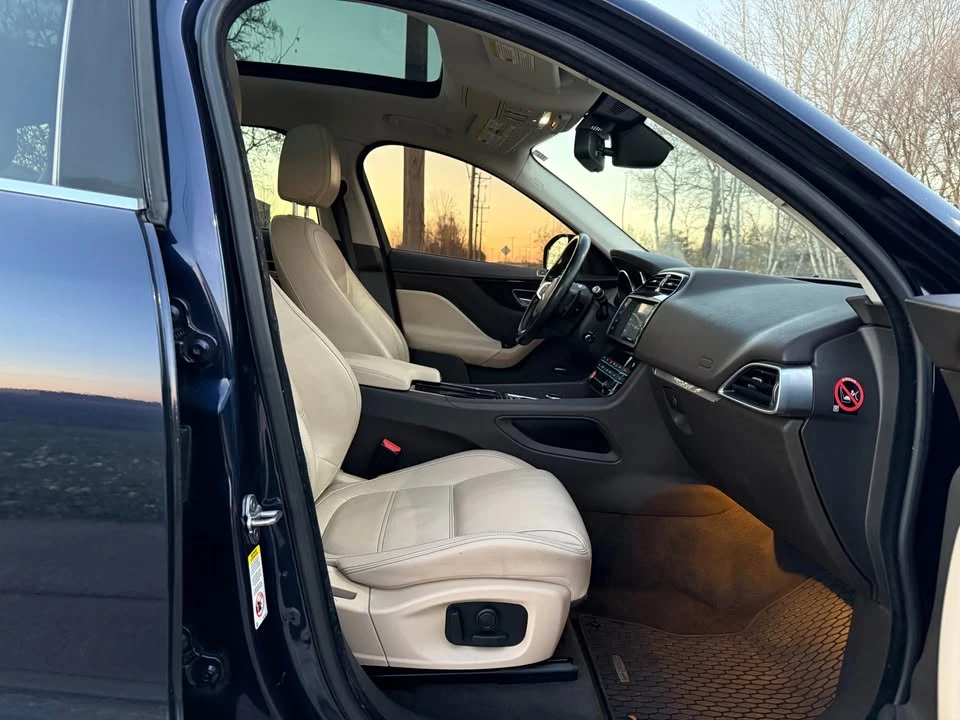 2018 Jaguar F-Pace - Image 13 of 20