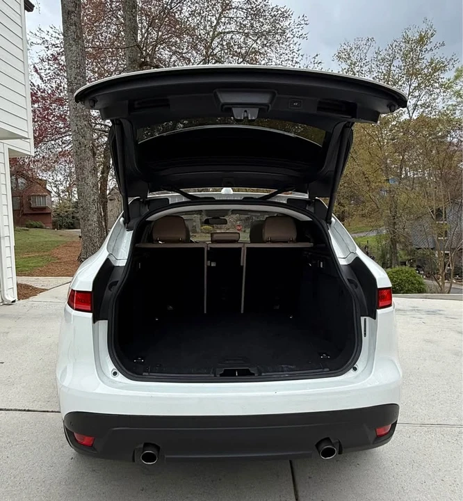 2018 Jaguar F-Pace - Image 4 of 12