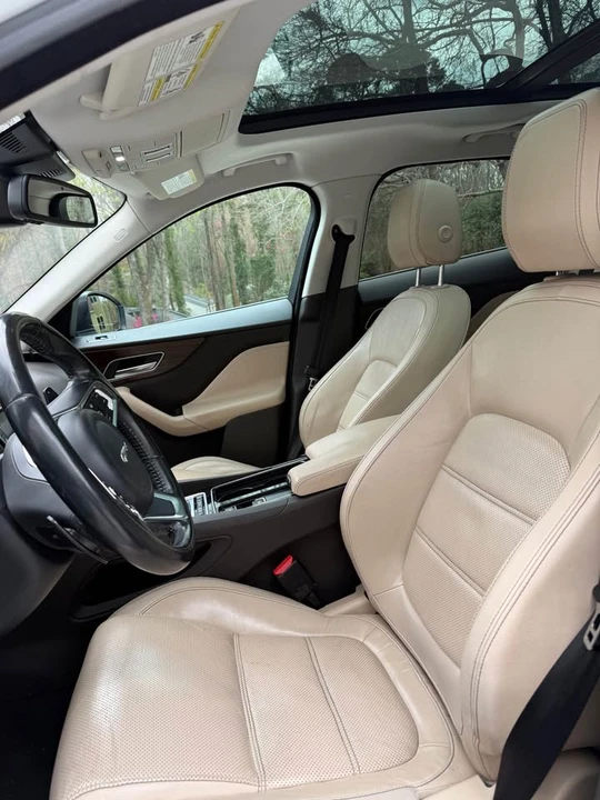 2018 Jaguar F-Pace - Image 12 of 12