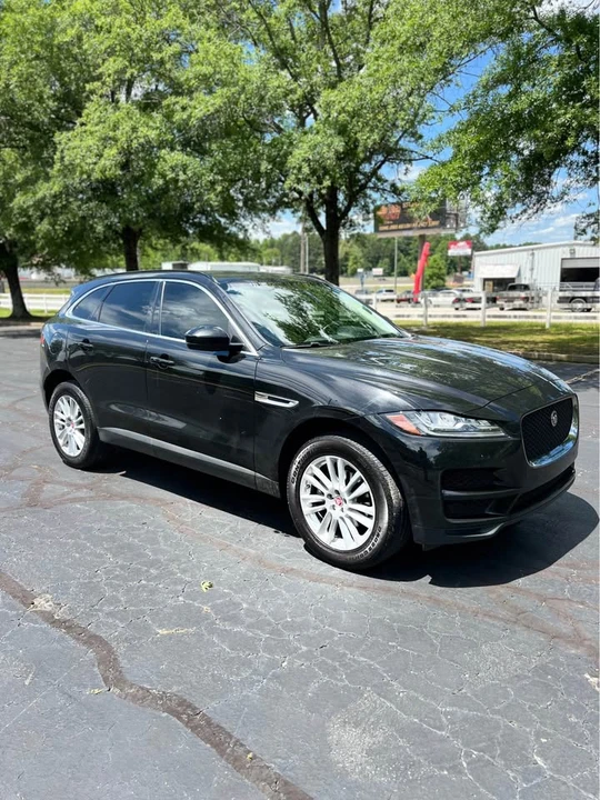 2018 Jaguar F-Pace - Image 8 of 17