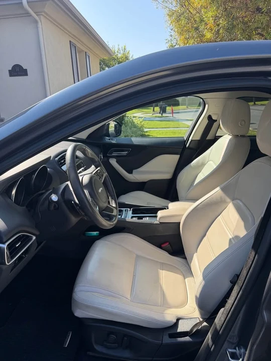 2018 Jaguar F-Pace - Image 3 of 5