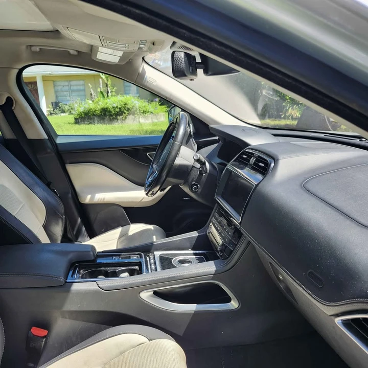 2018 Jaguar F-Pace - Image 5 of 9