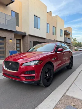 2018 Jaguar F-PACE 25t Prestige Sport Utility 4D