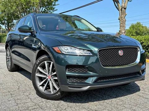 2018 Jaguar F-PACE 25t Prestige Sport Utility 4D