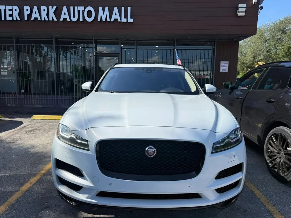 2018 Jaguar F-Pace - Image 2 of 20