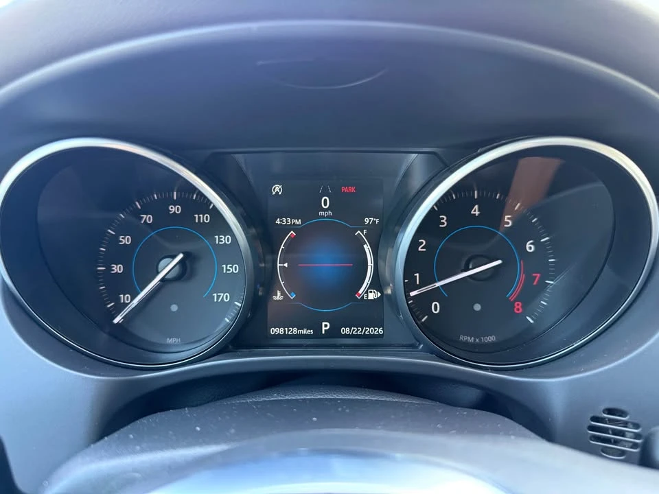 2018 Jaguar F-Pace - Image 11 of 20