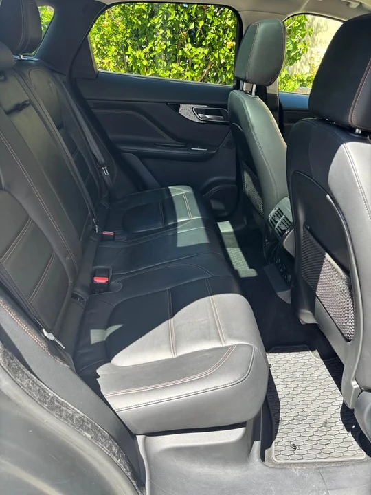 2018 Jaguar F-Pace - Image 15 of 20