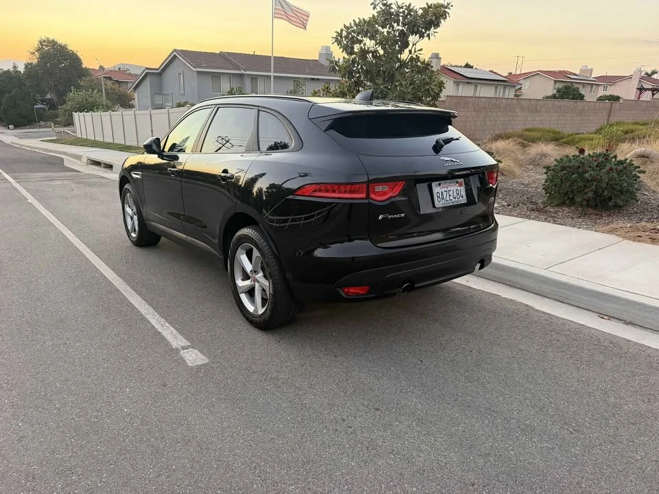 2018 Jaguar F-Pace - Image 11 of 11