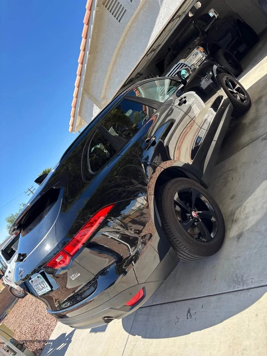 2018 Jaguar F-Pace - Image 4 of 15