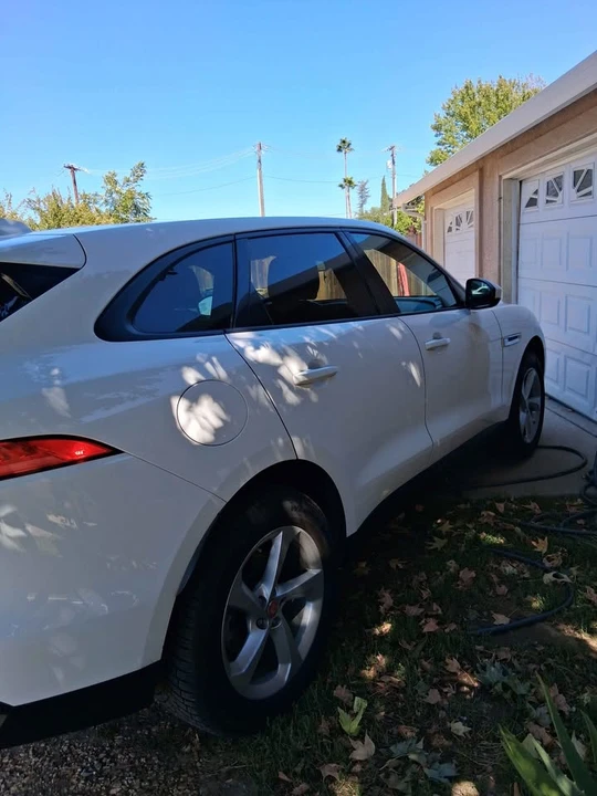 2018 Jaguar F-Pace - Image 10 of 10