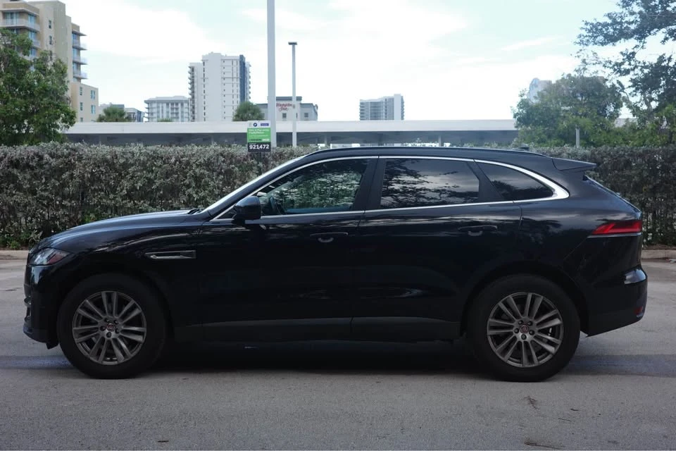 2018 Jaguar F-Pace - Image 3 of 15