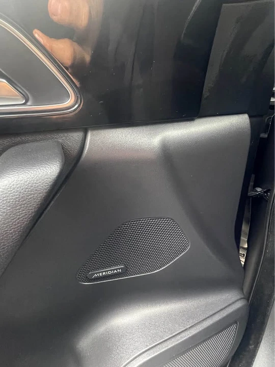 2018 Jaguar F-Pace - Image 19 of 20