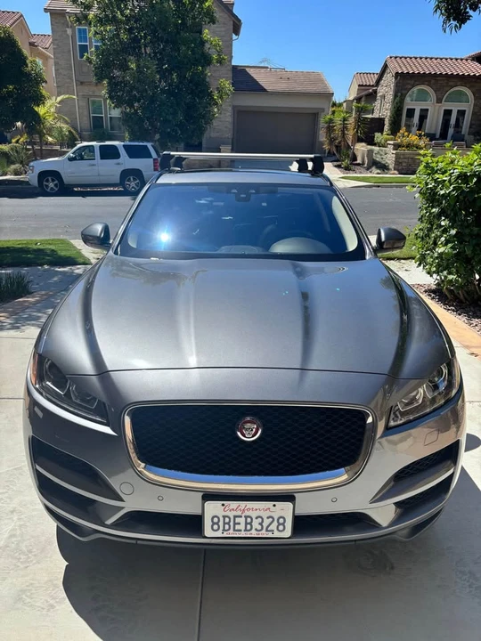 2018 Jaguar F-Pace - Image 3 of 20