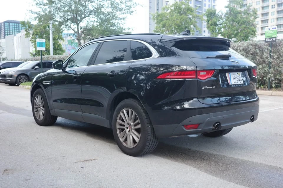 2018 Jaguar F-Pace - Image 4 of 15