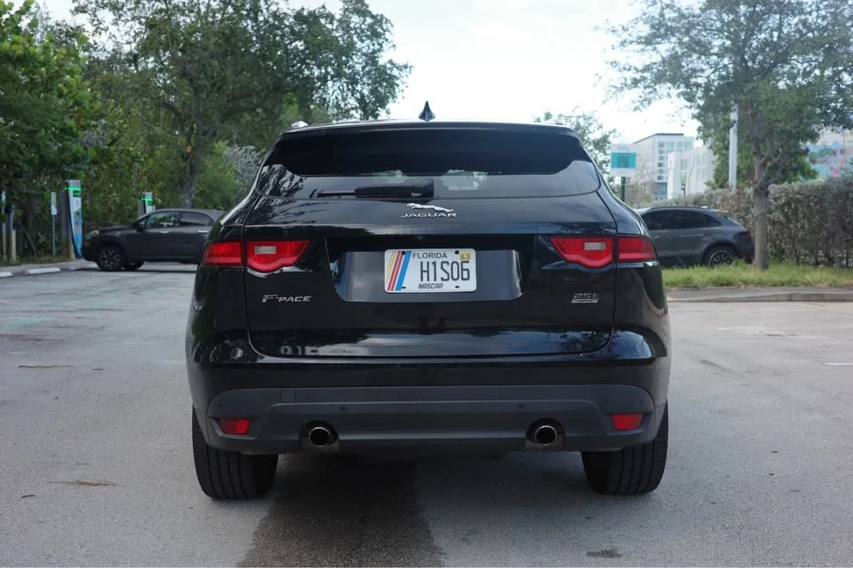 2018 Jaguar F-Pace - Image 5 of 15