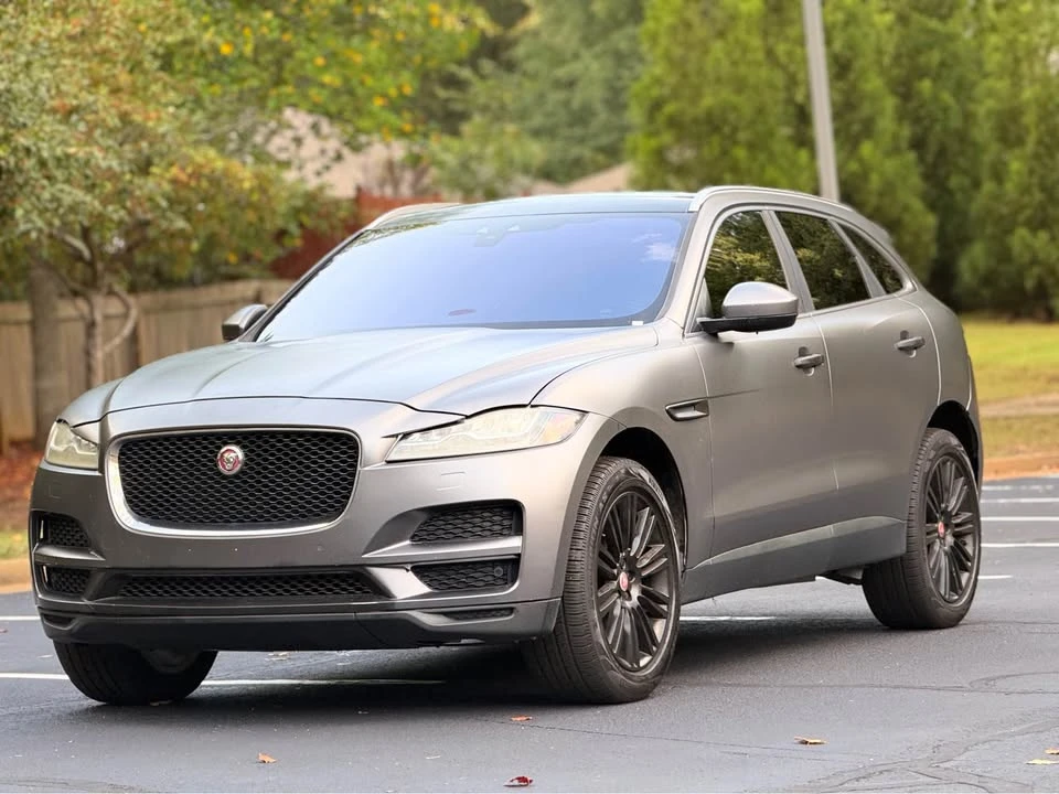 2018 Jaguar F-Pace - Image 2 of 12