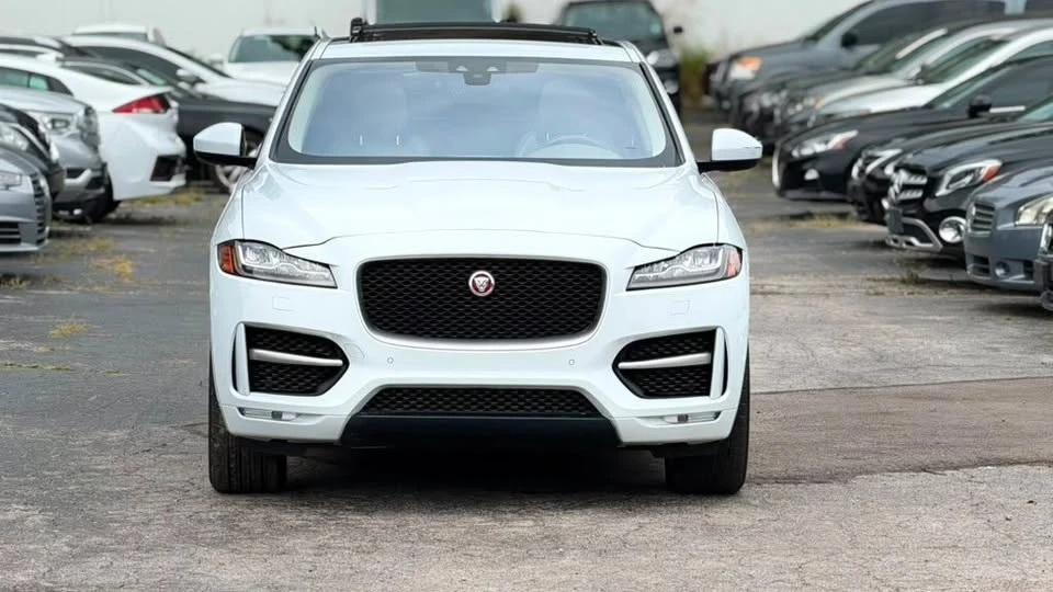 2018 Jaguar F-Pace - Image 3 of 20