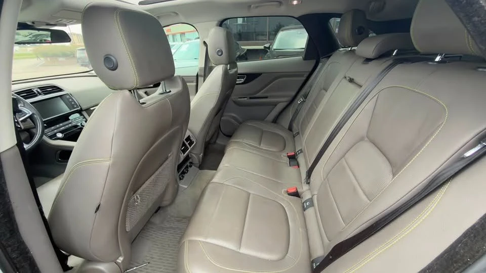 2018 Jaguar F-Pace - Image 10 of 20