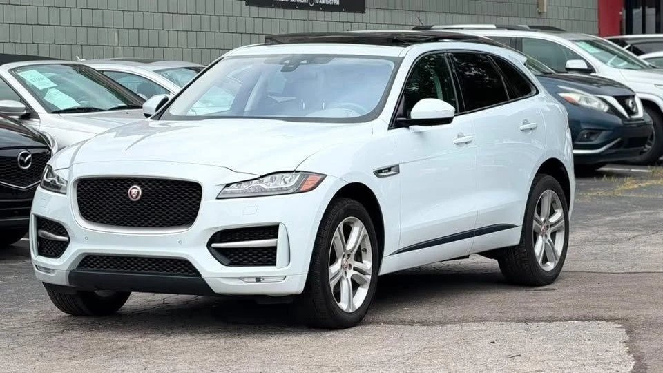 2018 Jaguar F-Pace - Image 2 of 20