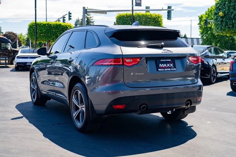2018 Jaguar F-Pace - Image 11 of 20