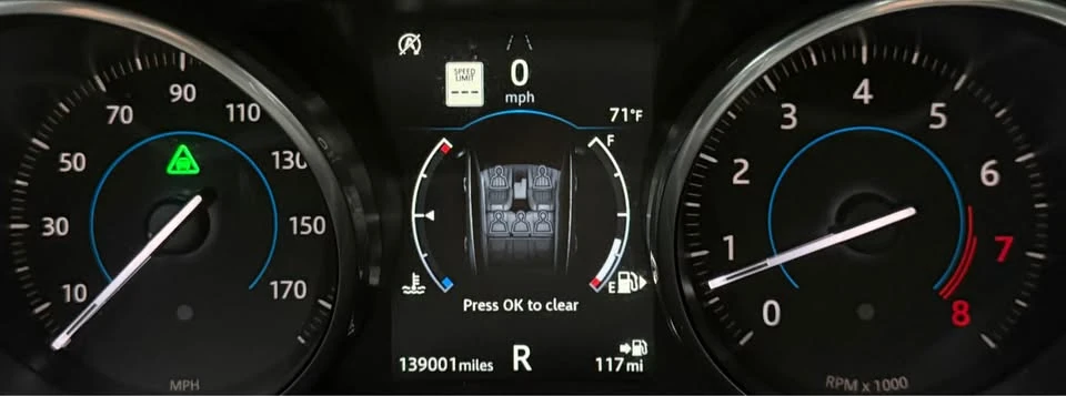 2018 Jaguar F-Pace - Image 15 of 15