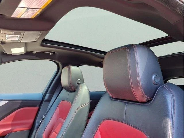 2018 Jaguar F-Pace - Image 16 of 20