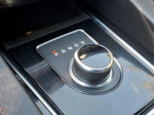 2018 Jaguar F-Pace - Image 19 of 20