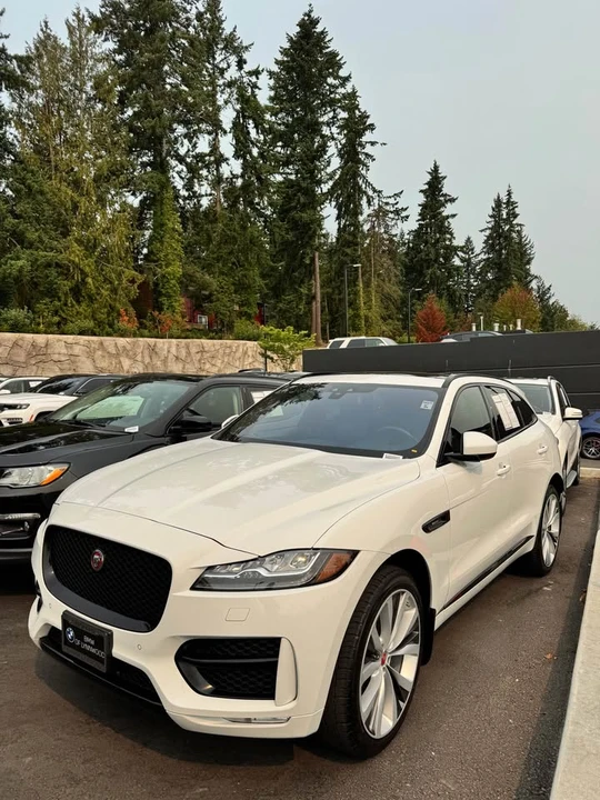 2018 Jaguar F-Pace - Image 3 of 6