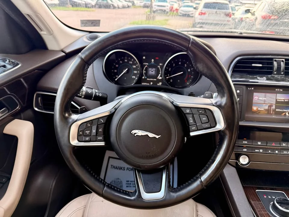 2018 Jaguar F-Pace - Image 5 of 20