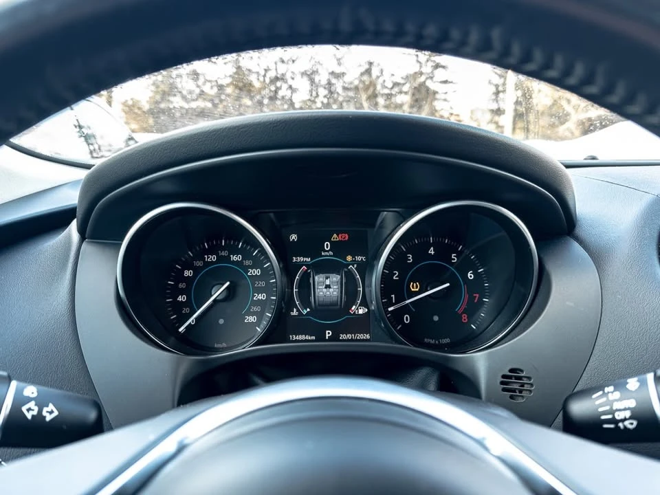 2018 Jaguar F-Pace - Image 18 of 19