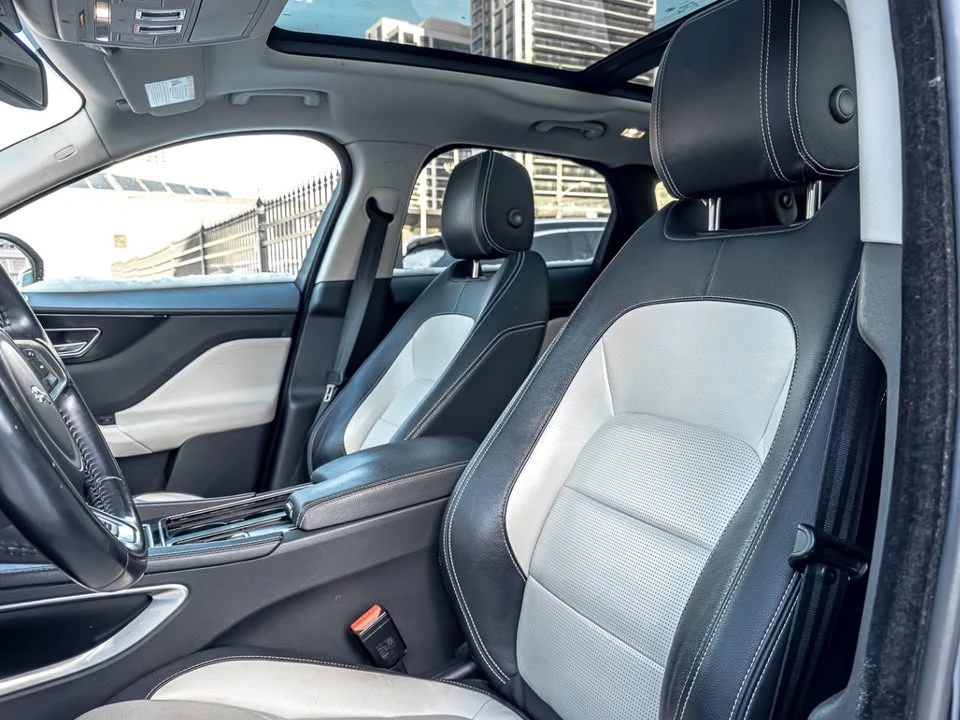 2018 Jaguar F-Pace - Image 10 of 19