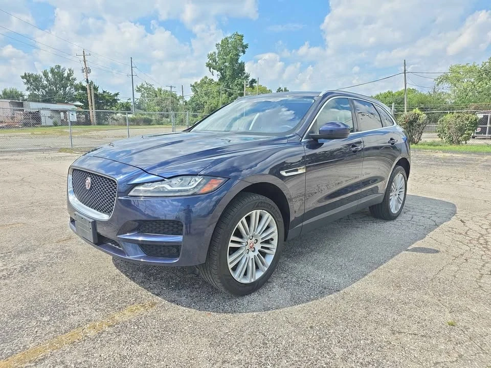 2018 Jaguar F-Pace - Image 3 of 17