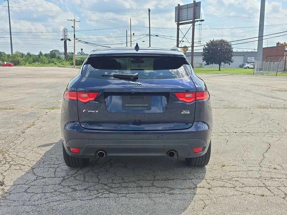 2018 Jaguar F-Pace - Image 6 of 17