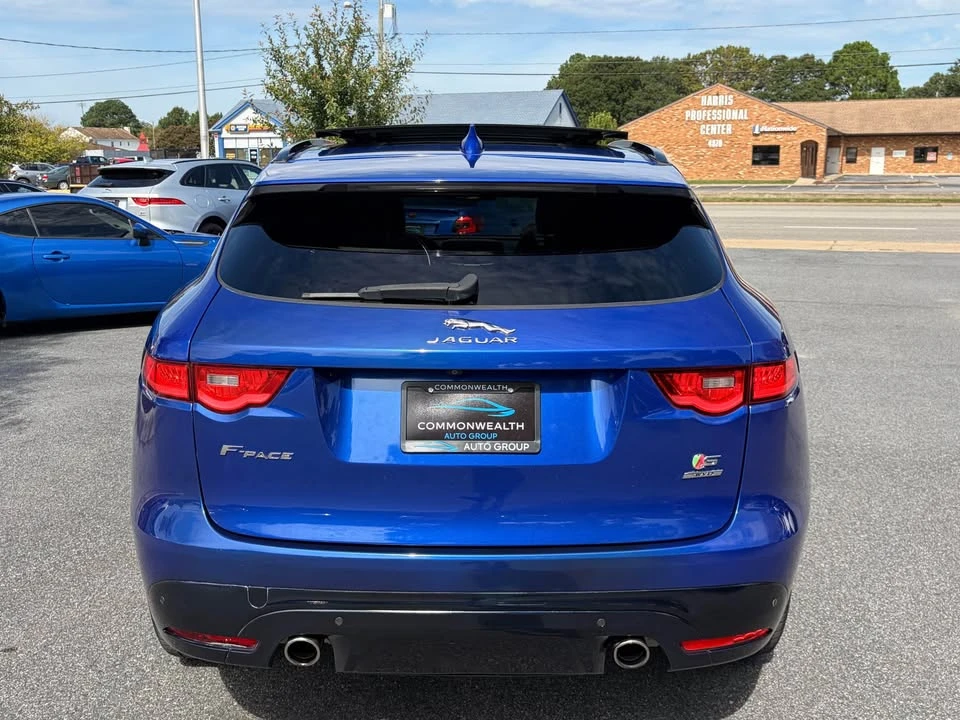 2018 Jaguar F-Pace - Image 5 of 20